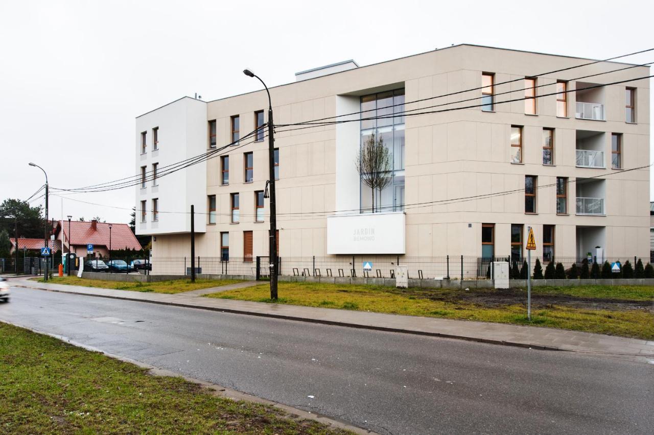 Super Apart Dywizjonu 303 175/58 Apartament *